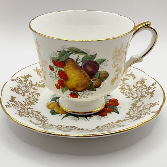 Duchess Bone China England Fruit Tea Cup And Saucer Gold Trims Flowers Pear - Picture 3 of 15
